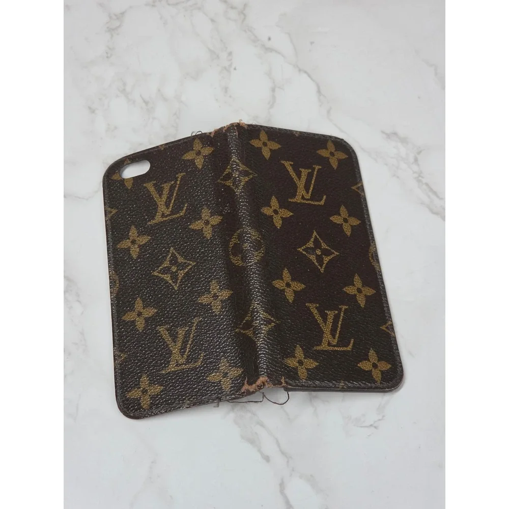 Louis Vuitton Monogram Canvas Phone Case Folio Brown Made in Spain For Materials